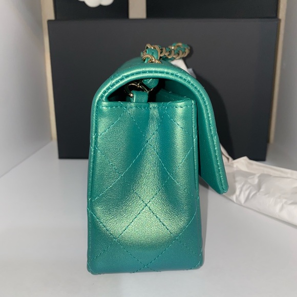 RARE NIB CHANEL IRIDESCENT GREEN CLASSIC MINI FLAP - Picture 9 of 17